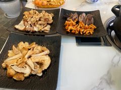 -蘑统田下·野生菌火锅