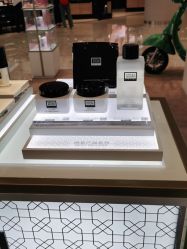 -奥伦纳素Erno Laszlo