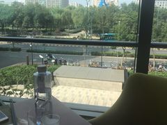 -济南香格里拉·咖啡泉自助餐厅