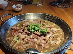 -大众跷脚牛肉馆·非遗传承单位(峨眉山店)