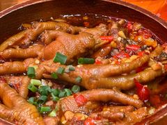 糯叽叽香辣鸡爪-乐乐大排档·30年老字号(浙江路店)