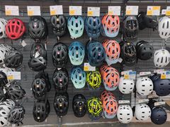 -迪卡侬(西三旗店)