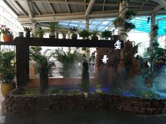 -耍哥串串香(香月湖店)