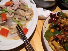 -十三式重庆江湖菜(金茂览秀城店)