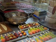 -奎屯友好时尚购物中心