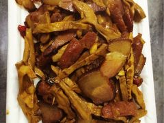 -红鼻子桂林米粉(金唐新光界店)