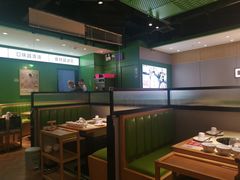 卡座-煲大王猪肚鸡·椰子鸡火锅(红谷滩万达店)