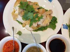 -亚龙湾老厨房·海南家常味