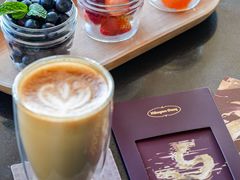 -亚龙湾喜来登·美景台大堂吧