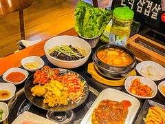 -军硕烤肉·部队火锅(二七万达店)