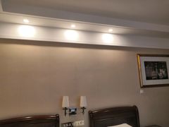 -大连长城大饭店(西安路地铁站店)