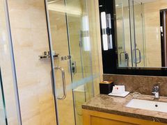 -海创大连科技交流中心(海事大学地铁站店)