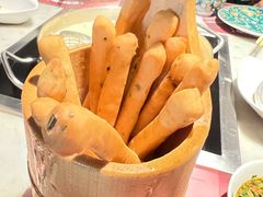 -尚尚仙·酸汤猪手·猪肚鸡火锅(华联万柳购物中心店)