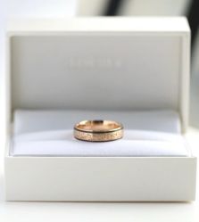 -HeyJewel全球独立设计师原创首饰集合店
