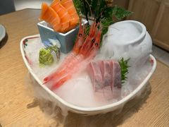 -阿吾罗·月咏精致日料(港汇恒隆广场店)