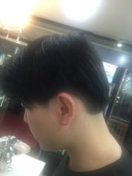 -曼都发型