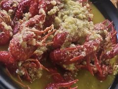 -龙虾风暴(松江店)