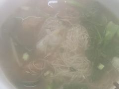 虾潺油豆腐面-巴哈面店(沈家门西大街店)