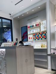 -法国娇兰精品店