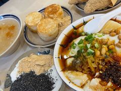 -正南齐北·老街糯米团(洪崖洞店)