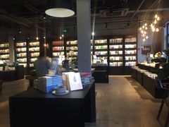 -阅西安新华书店(翠华南路店)