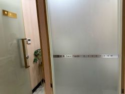 -斐研美医疗美容·眼周抗衰中心
