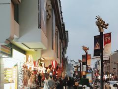 -上海城隍庙福佑门小商品批发市场