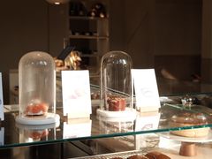 -VERIE BAKEHOUSE