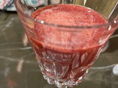 草莓汁-海派悦庭·海胆烧麦·新融合菜(凯德广场店)