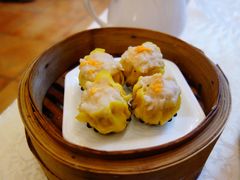 蟹黄鲜虾蒸烧麦-龙的酒楼·手工早茶·顺德菜(近良路店)