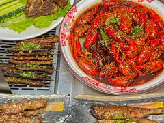 -呼吉牧蒙古烤肉·烧烤·小龙虾