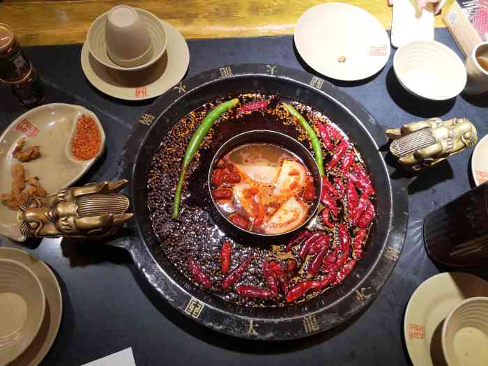 大龙火锅(驷马桥店)-"对于重口味的人来说成都火锅就清淡了,大龙.