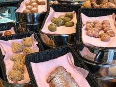 -万达瑞华酒店美食汇自助餐厅(楚河汉街店)