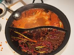 -卤校长老火锅(杨家坪直营店)