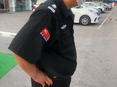 -上汽荣威体验中心(徐汇东安路店)