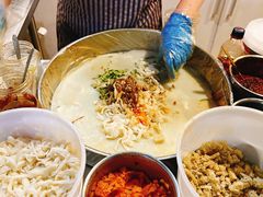 卷凉皮-安徽阜阳卷馍(西单店)