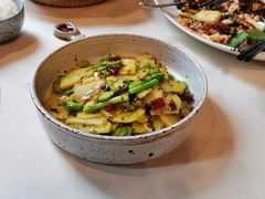 -泓0871臻选云南菜·味庄