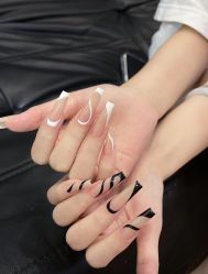 -桃色美甲沙龙