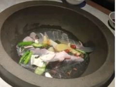 -鲜潭蒸汽石锅鱼(五道口购物中心店)