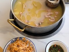 -朴小妹人参鸡汤火锅(长白山万达店)