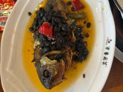 -老鼎万春卤菜(五代传承创始老店)
