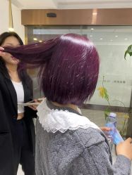 -镁连社·美联社