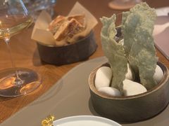 金箔鱼子酱海胆-Amber(置地文华东方酒店)