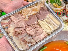 -王奋斗贵州酸汤牛肉火锅