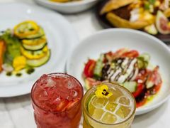 -théATRE茶聚场·餐厅(环球金融中心店)