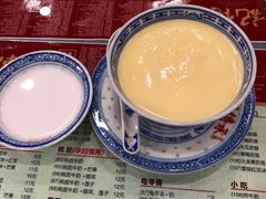 -赵记传承特色牛奶甜品(泉城广场店)