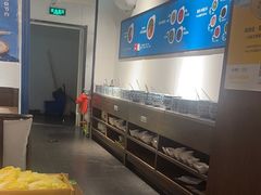 -尚尚仙·酸汤猪手·猪肚鸡火锅(华联万柳购物中心店)