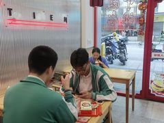 -塔斯汀中国汉堡(员村店)