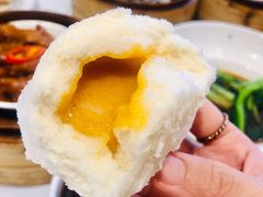 流沙奶油蛋黄包-万龙洲海鲜(大兴绿地缤纷城店)