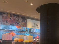 -宝利来国际大酒店-凤凰阁旋转餐厅